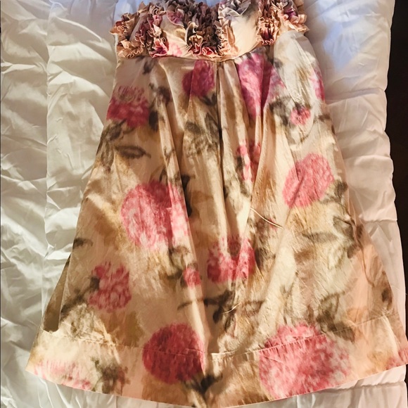 Signature by Robbie Bee Dresses & Skirts - Tan floral midi summer dress